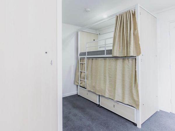 The Social Hotel, Sydney : photo 2 de la chambre 8 beds female dorm 18-35 years old