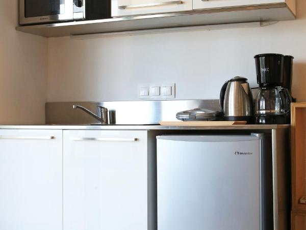 Mika Villas & Suites : photo 2 de la chambre studio supérieur