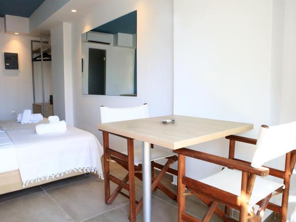 Mika Villas & Suites : photo 10 de la chambre studio double deluxe