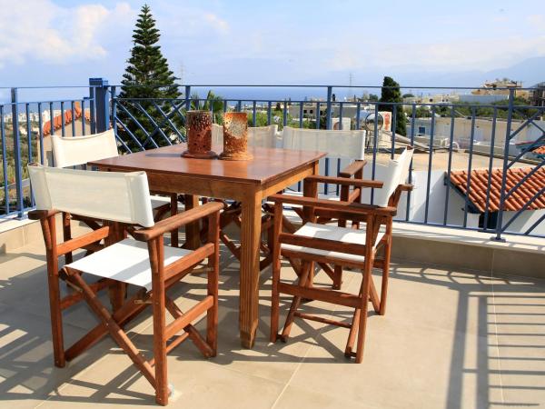 Mika Villas & Suites : photo 4 de la chambre appartement 3 chambres