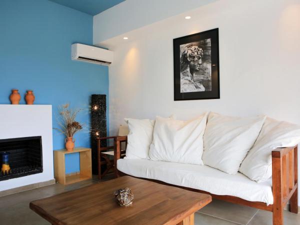 Mika Villas & Suites : photo 7 de la chambre appartement 3 chambres