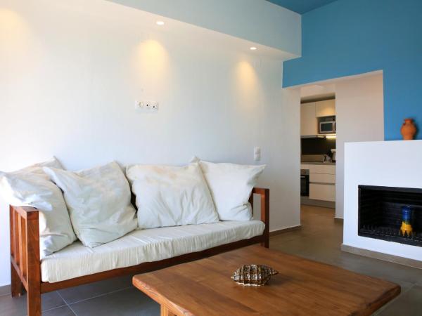 Mika Villas & Suites : photo 10 de la chambre appartement 3 chambres