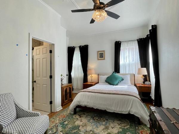 Flora House Denver : photo 4 de la chambre suite lit queen-size deluxe