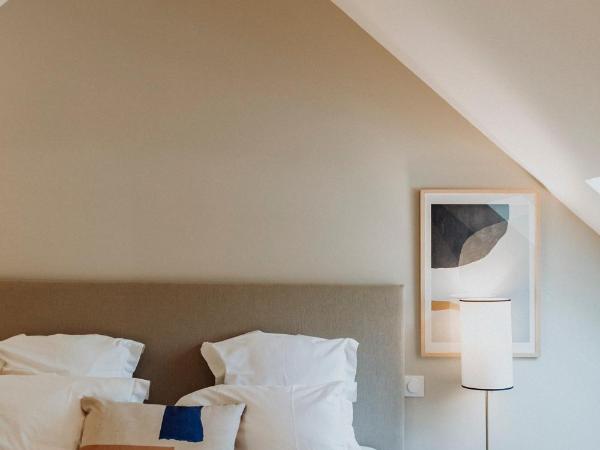 Les Manoirs des Portes de Deauville - Small Luxury Hotel Of The World : photo 4 de la chambre chalet 1 chambre