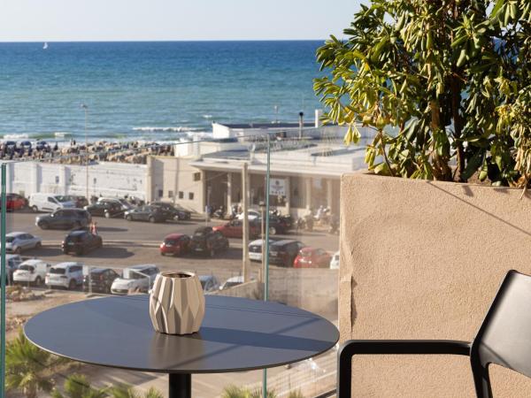 B21 Lifestyle Hotel : photo 3 de la chambre chambre double deluxe - vue sur mer