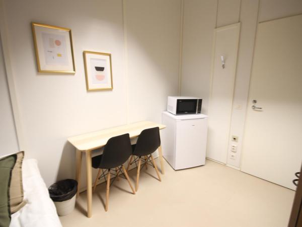 Forenom Hostel Espoo Kilo : photo 4 de la chambre chambre lits jumeaux deluxe