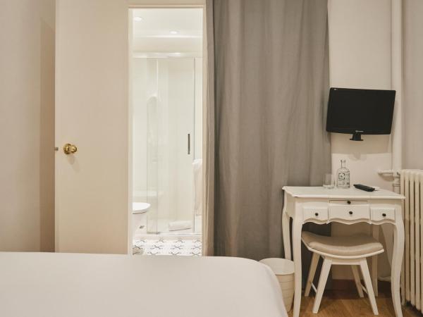 Mesón Castilla Atiram Hotels : photo 4 de la chambre chambre simple