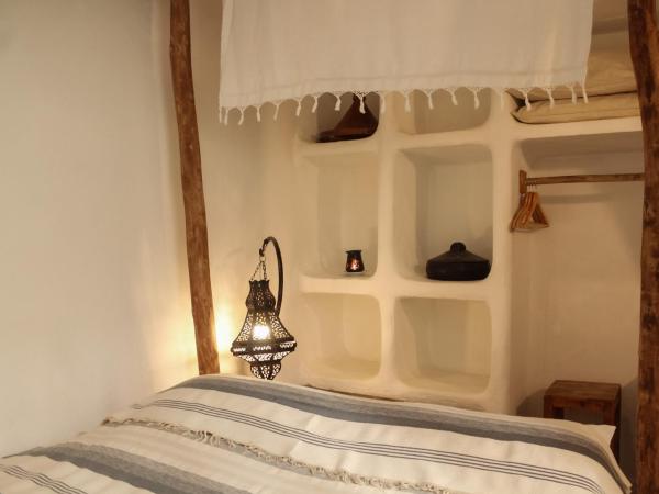 Riad Baladin : photo 3 de la chambre chambre double ou lits jumeaux avec salle de bains