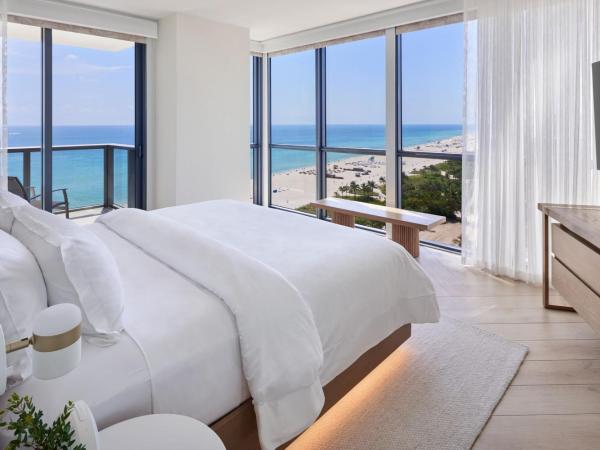 W South Beach : photo 1 de la chambre suite cool d’angle 2 chambres avec balcon - côté océan