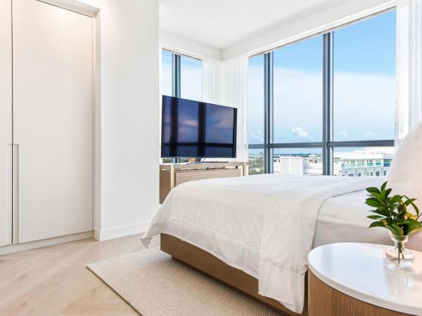 W South Beach : photo 3 de la chambre suite 2 chambres sanctuaire avec balcon - vue sur océan