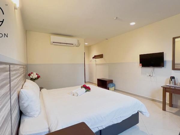 Chariton Hotel Skudai Kiri : photo 1 de la chambre chambre lit king-size standard