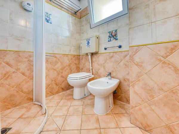 Hotel Residence Charles : photo 5 de la chambre appartement 2 chambres (6 adultes)