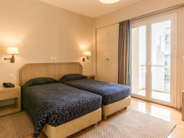 Delice Hotel - Family Apartments : photo 10 de la chambre appartement 1 chambre avec balcon (3 adultes)