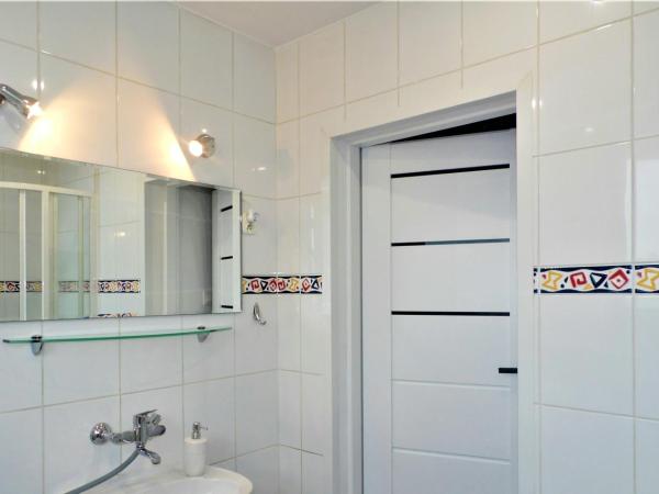 Apartamenty I Pokoje TK : photo 6 de la chambre appartement avec salle de bains commune