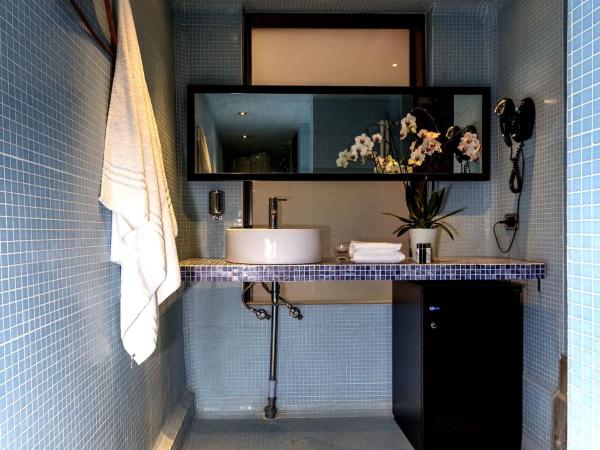 Avogaria 5 Rooms : photo 10 de la chambre suite junior confort avec jardin privé