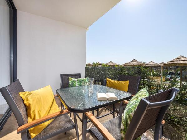 Residence Del Mar Emotion : photo 1 de la chambre appartement 1 chambre avec balcon - côté piscine (4 personnes)