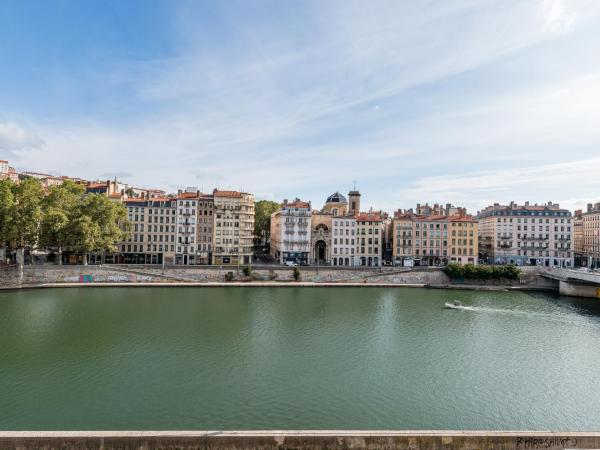 Le Phénix Hôtel : photo 8 de la chambre chambre double deluxe - vue sur rivière