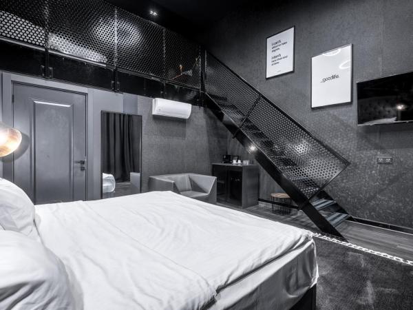 Black Hotels Köln : photo 4 de la chambre loft black