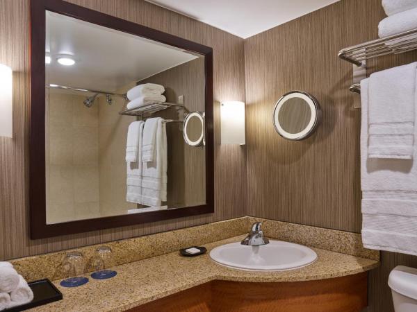 Courtland Grand Hotel, Trademark Collection by Wyndham former Sheraton Atlanta : photo 4 de la chambre chambre lit king-size deluxe - non-fumeurs