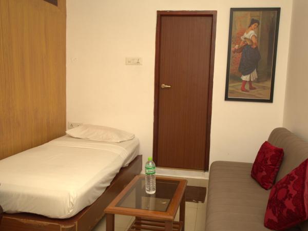 Kings Hotel Egmore : photo 1 de la chambre chambre simple standard