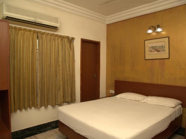 Kings Hotel Egmore : photo 3 de la chambre chambre familiale