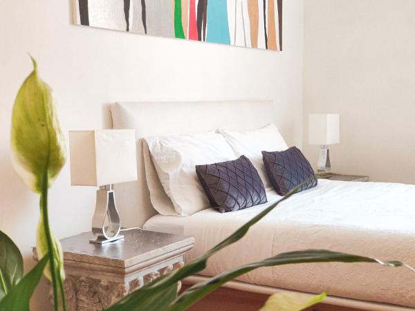 Corte Melone room rental : photo 2 de la chambre chambre double supérieure