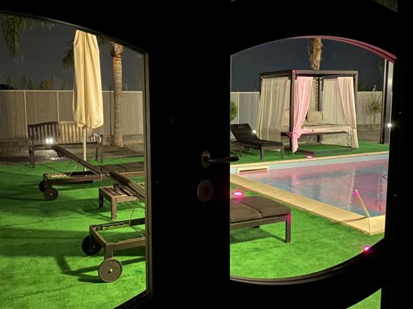 Lux House : photo 2 de la chambre appartement - vue sur piscine 