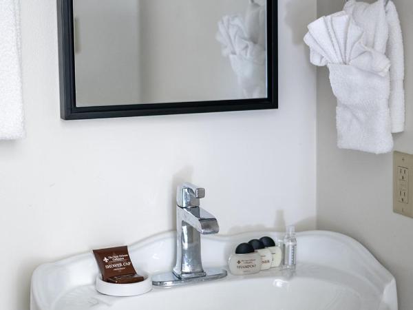 Historic Streetcar Inn : photo 5 de la chambre chambre lit king-size deluxe