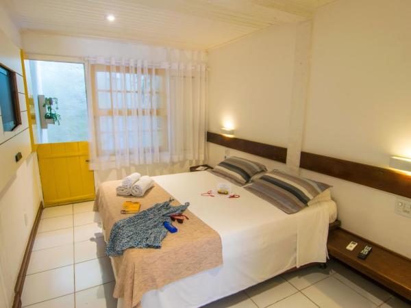 Chez Pitu Praia Hotel : photo 3 de la chambre chambre double