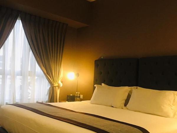 1969 Business Suites : photo 2 de la chambre chambre lit king-size supérieure