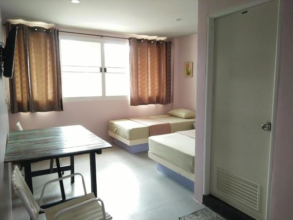 In Phuket House : photo 4 de la chambre chambre lits jumeaux deluxe - vue sur ville