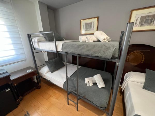 Hospedium Plaza Mayor Salamanca : photo 2 de la chambre chambre triple Économique