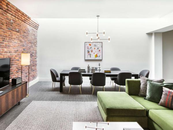 The Alexis Royal Sonesta Hotel Seattle : photo 3 de la chambre grand arlington king suite