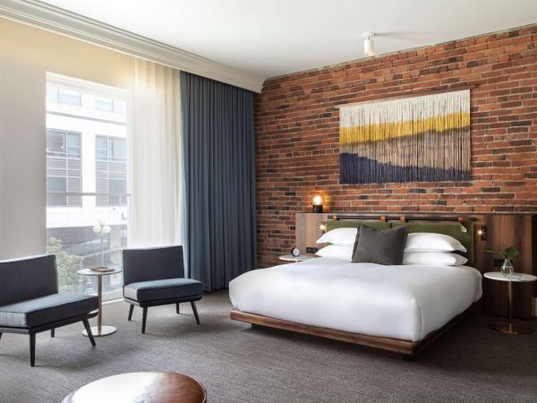 The Alexis Royal Sonesta Hotel Seattle : photo 1 de la chambre grand arlington king suite