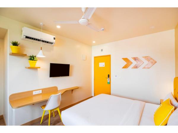 Bloom Hotel - HSR Club : photo 3 de la chambre chambre lit king-size standard