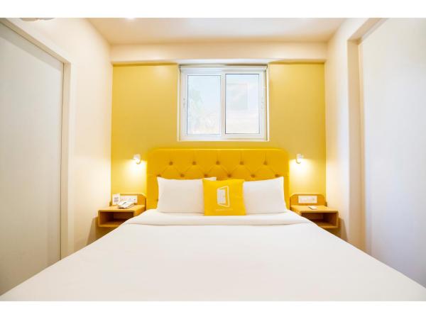 Bloom Hotel - HSR Club : photo 3 de la chambre chambre lit king-size exécutive