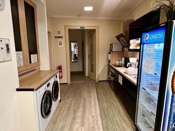 Pension SKLEP : photo 1 de la chambre chambre simple avec salle de bains commune