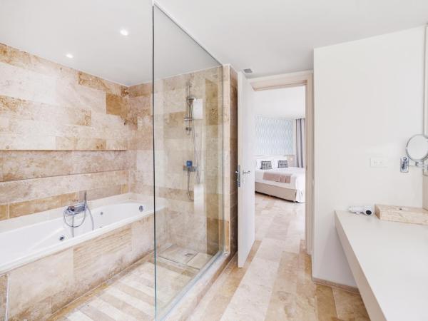 Privilege Aluxes Adults Only : photo 4 de la chambre suite deluxe - vue sur jardin