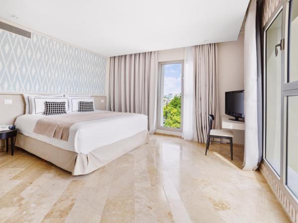 Privilege Aluxes Adults Only : photo 6 de la chambre suite deluxe - vue sur jardin