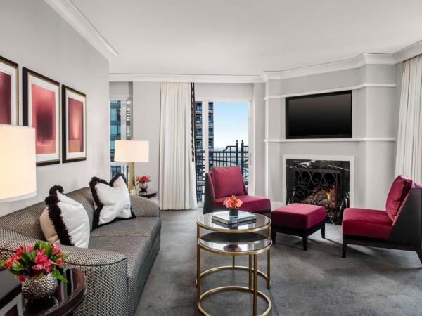 Waldorf Astoria Chicago : photo 7 de la chambre gold coast terrace king suite