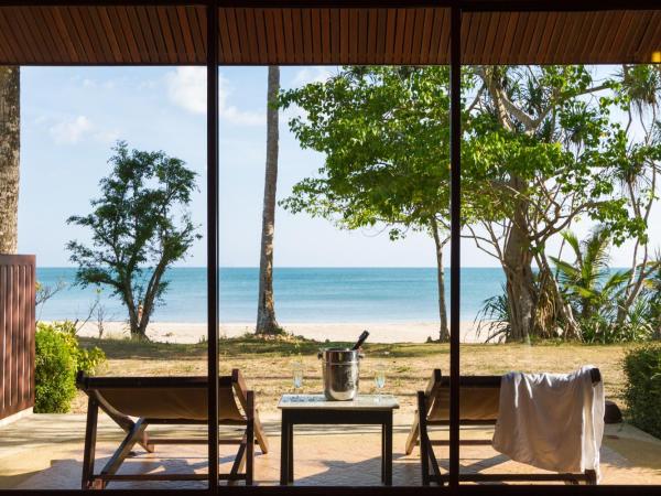 Anda Lanta Resort : photo 9 de la chambre villa - côté plage