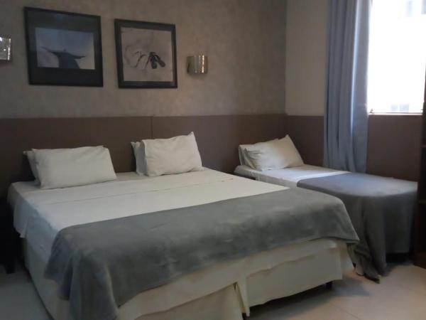 Hotel Living Flamengo : photo 5 de la chambre chambre triple