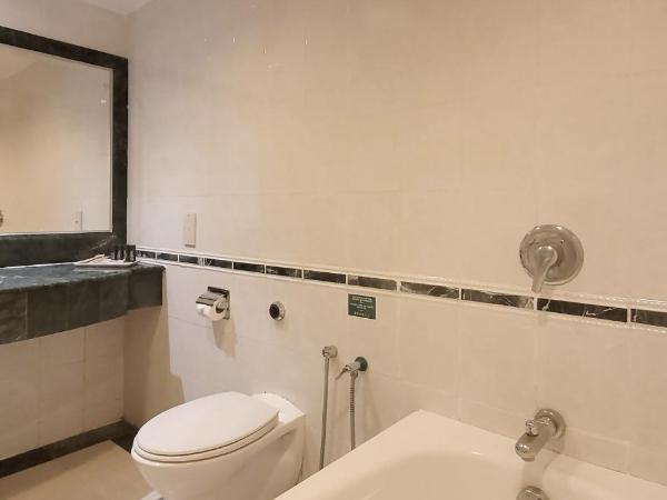 Berjaya Waterfront Hotel, Johor Bahru : photo 4 de la chambre deluxe double polo view