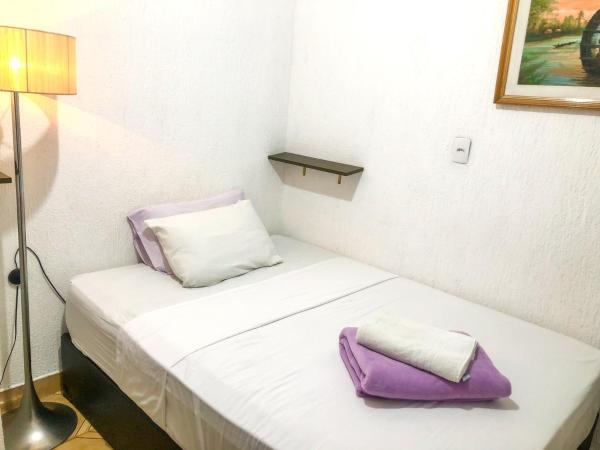 Micasa Hostel - Congonhas : photo 5 de la chambre chambre simple avec salle de bains privative