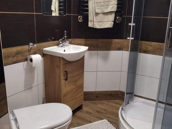 Hotelik rodzinny 365 pokoje z łazienkami : photo 3 de la chambre chambre double