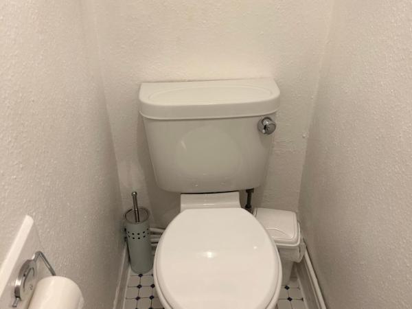 Blue Poppy : photo 6 de la chambre chambre double standard avec salle de bains commune