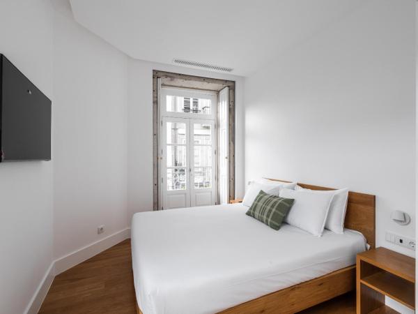 Avenida Viana Boutique Suites : photo 8 de la chambre chambre double avec balcon