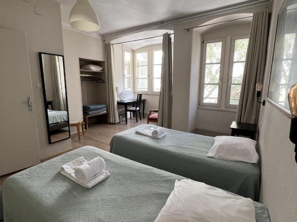 Hôtel Patricia - Strasbourg Hyper Centre : photo 1 de la chambre chambre lits jumeaux