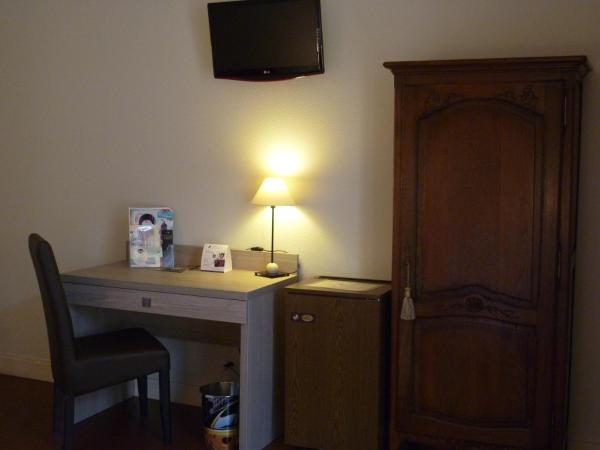 The Originals Boutique, Hôtel Clos Sainte Marie, Nevers : photo 5 de la chambre chambre double côté jardin