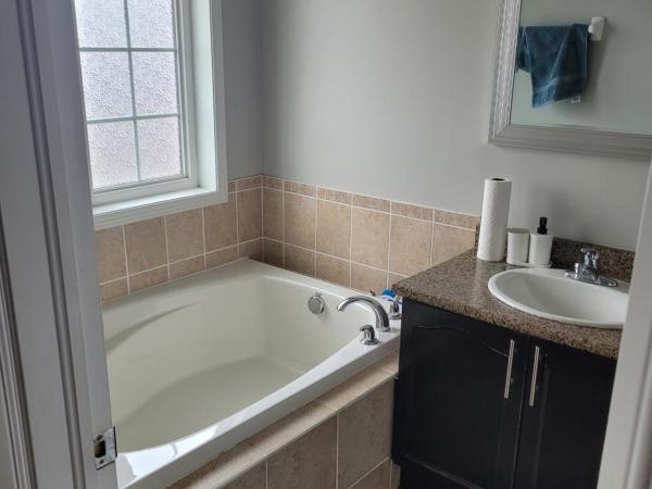 Mohannad Azzam : photo 4 de la chambre chambre lit king-size